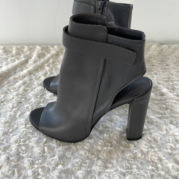 Vince Leather Ankle Boots Peep-Toes Gray Size 10M - Picture 13 of 14
